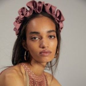 NWT Anthropologie Ruffled Headband